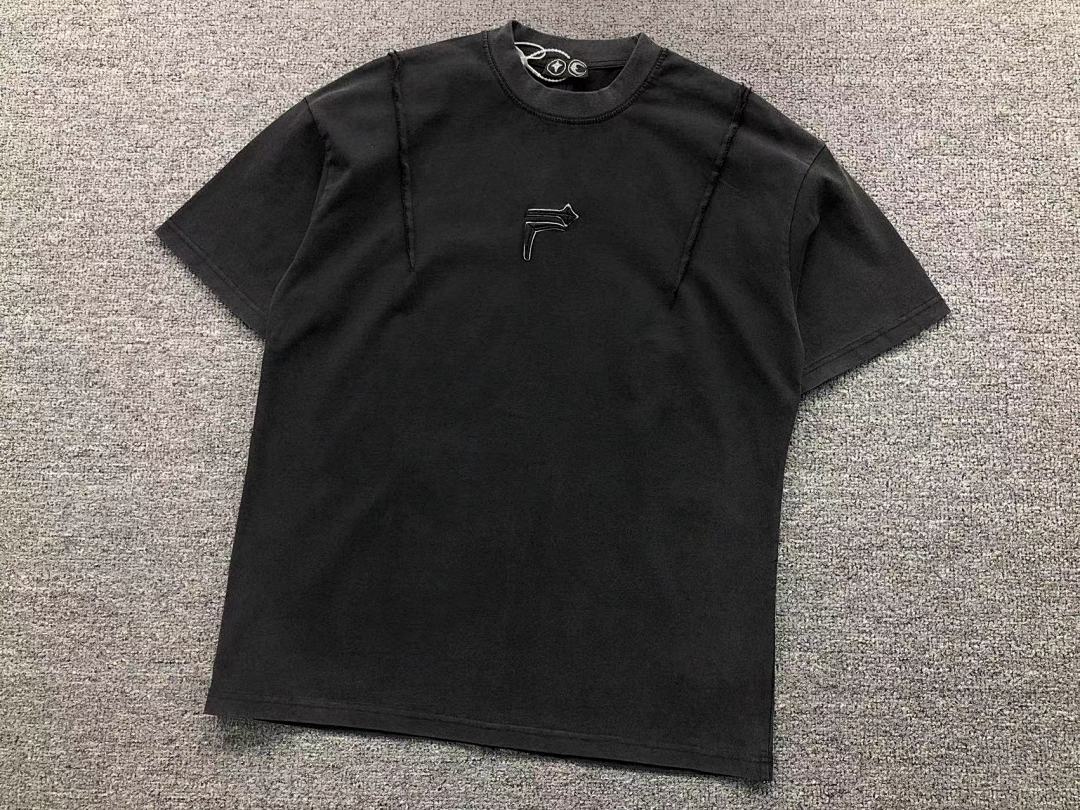 Christian Louboutin 108 THUG CLUB T-SHIRT 411102417 (Im 170Cm 57Kg I Wear Size 1 In The Phot) - Image 8