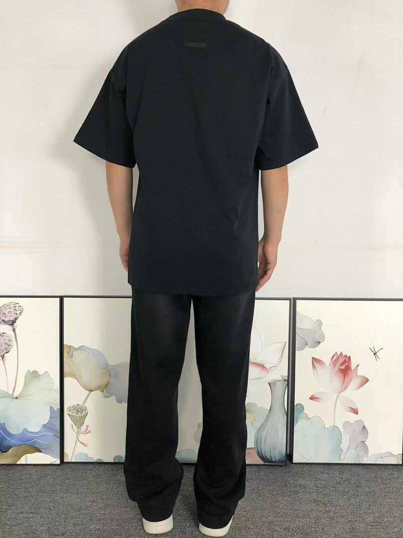 Fear of God 98 FOG T-SHIRT 3204040517 (Im 170Cm 60Kg I Wear Size S In The Phot) - Image 4