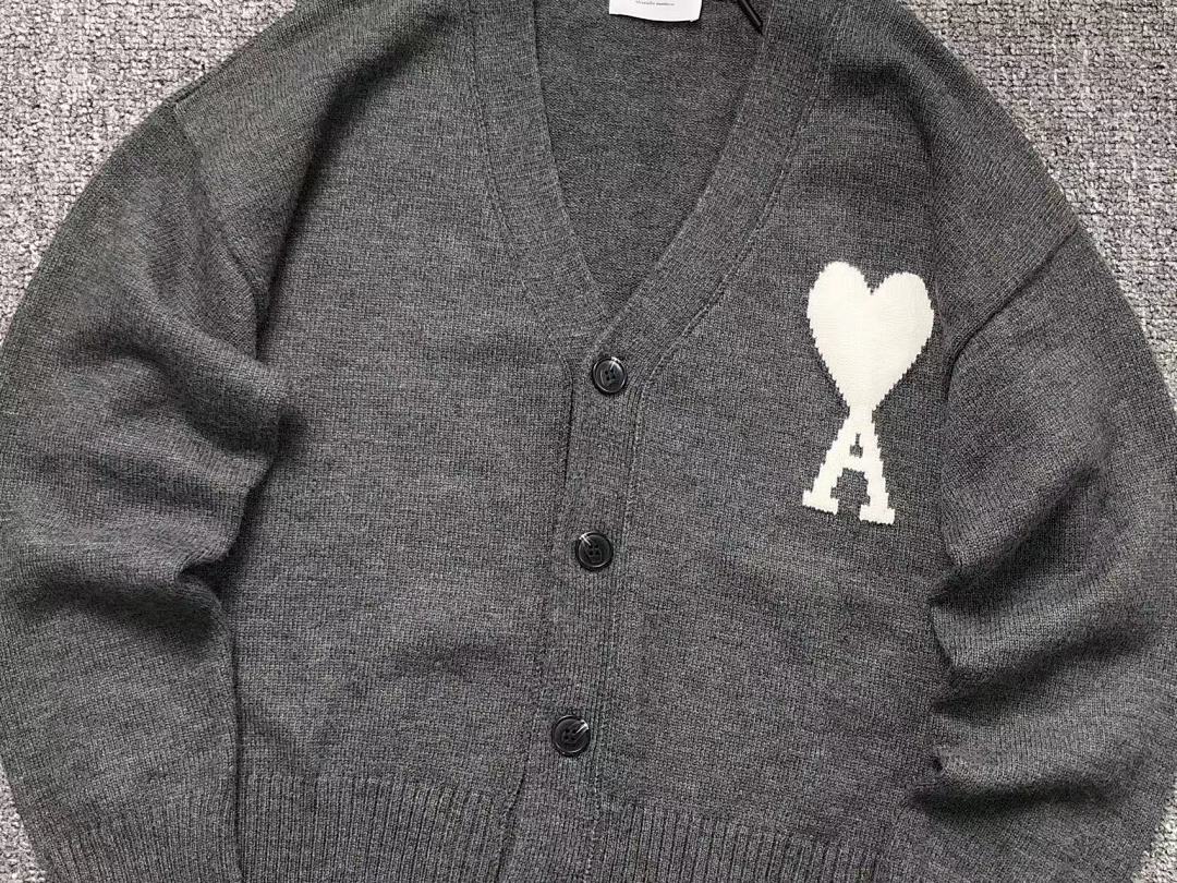 AMI 228 AMI SWEATER 4121531001 (Im 170Cm 57Kg I Wear Size S In The Phot) - Image 23