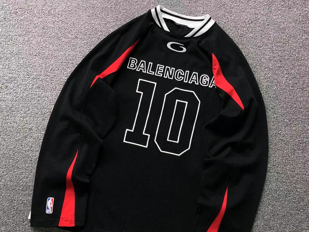Balenciaga 185 B⭐L⭐⭐⭐IA⭐A NBA BASKETBALL LONG SLEEVED 42082105163 (Im 170Cm 60Kg I Wear Size S In The Phot) - Image 9