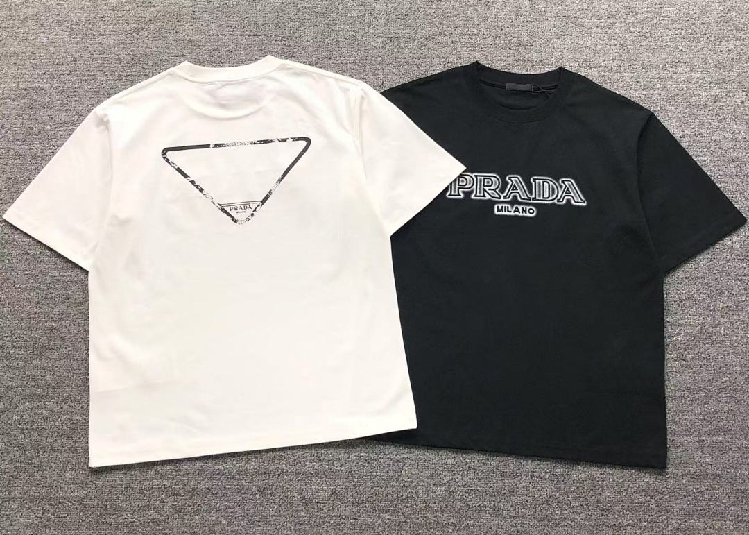 Prada 108 P⭐A⭐A T-SHIRT 311212303 (Im 170Cm 57Kg I Wear Size S In The Phot) - Image 5