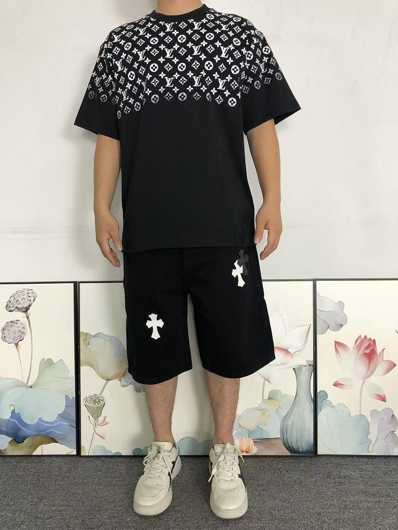 Louis Vuitton 115 L⭐ T-SHIRT 12650920 (Im 170Cm 60Kg I Wear Size M In The Phot) - Image 3