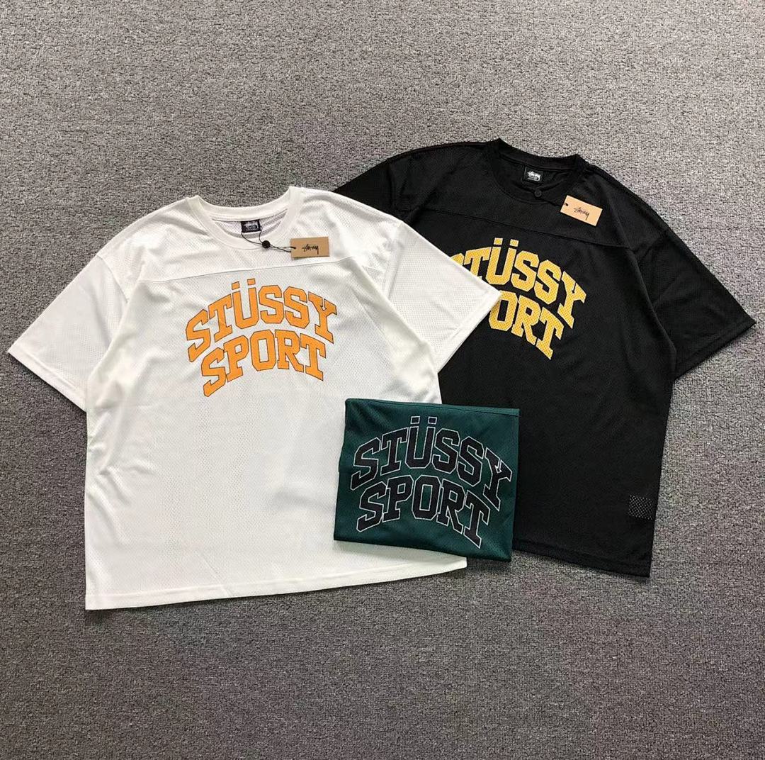 Stussy 138 STUSSY T-SHIRT 22041335001 (Im 170Cm 60Kg I Wear Size M In The Phot)