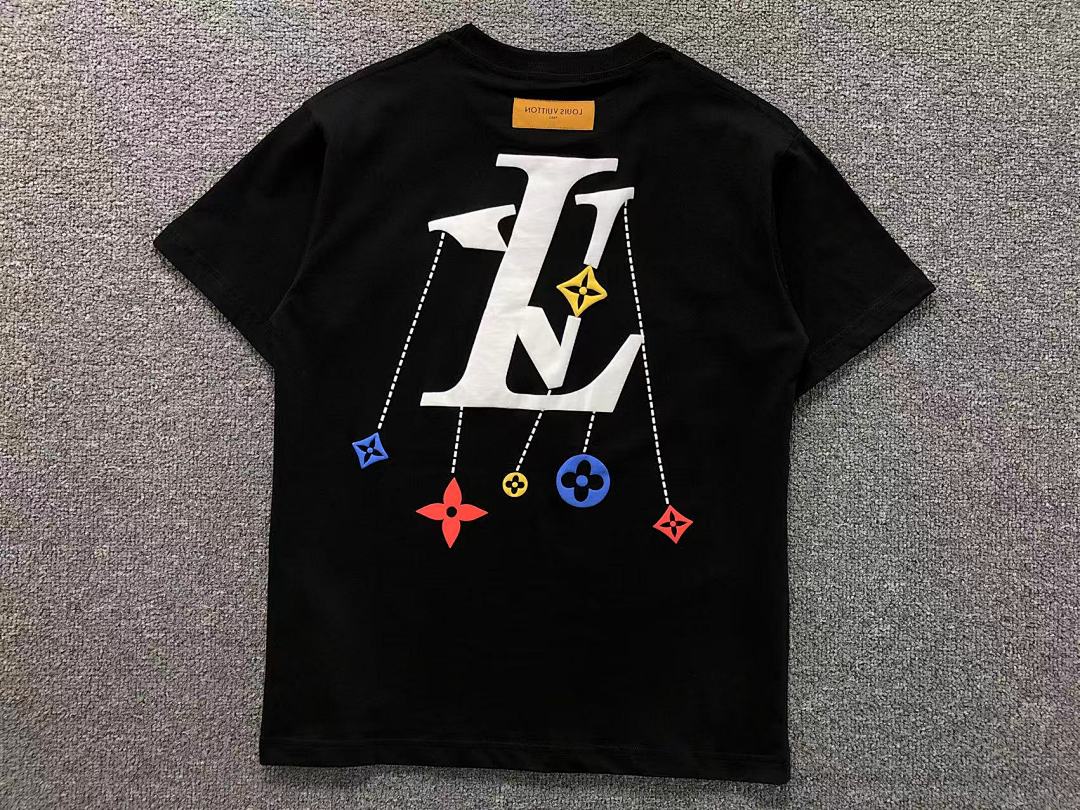 Louis Vuitton 115 L⭐T-SHIRT 582605126 (Im 170Cm 60Kg I Wear Size XS In The Phot) - Image 10