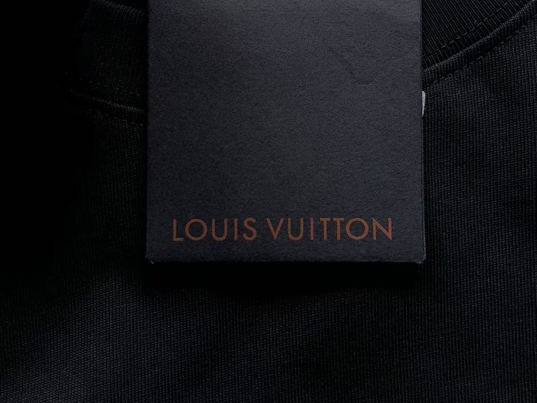 Louis Vuitton 115 L⭐ T-SHIRT 413272621 (Im 170Cm 60Kg I Wear Size S In The Phot) - Image 24