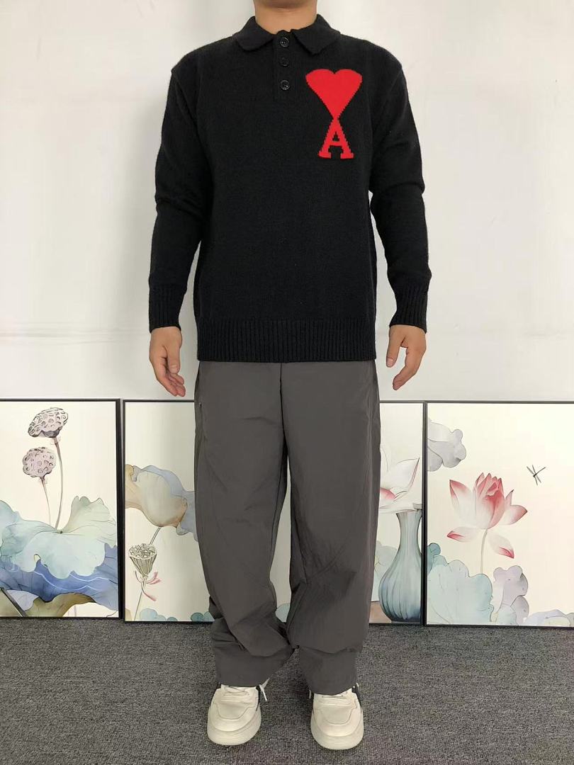 AMI 168 AMI SWEATER 21101008125 (Im 170Cm 60Kg I Wear Size M In The Phot) - Image 4