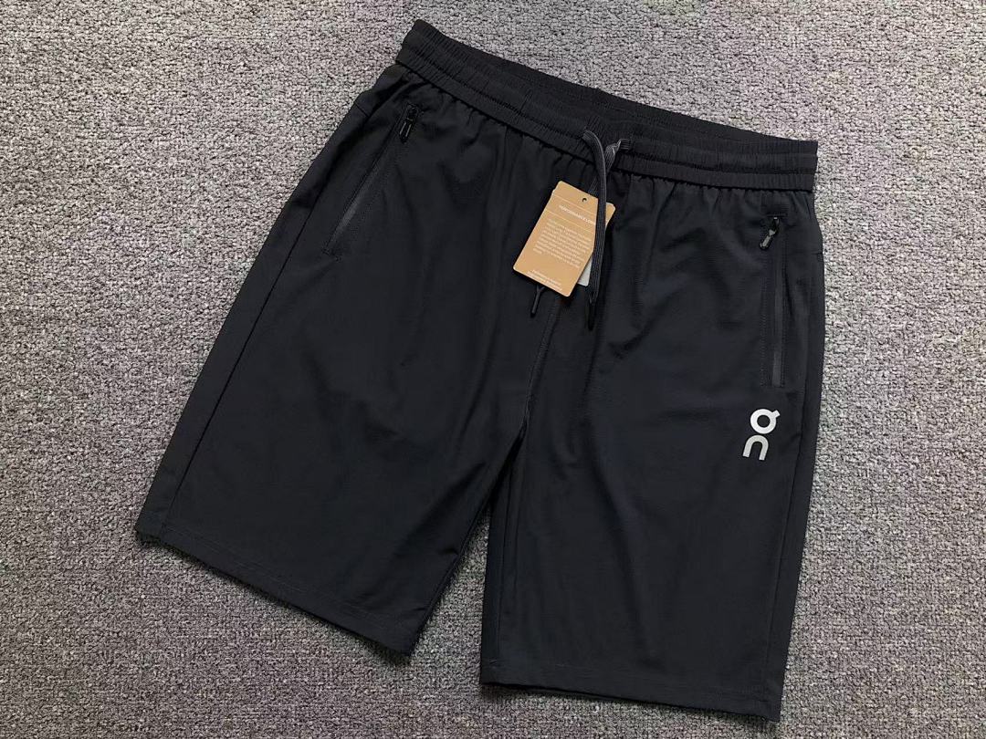 On Running 128 ON T-SHIRT - Image 8