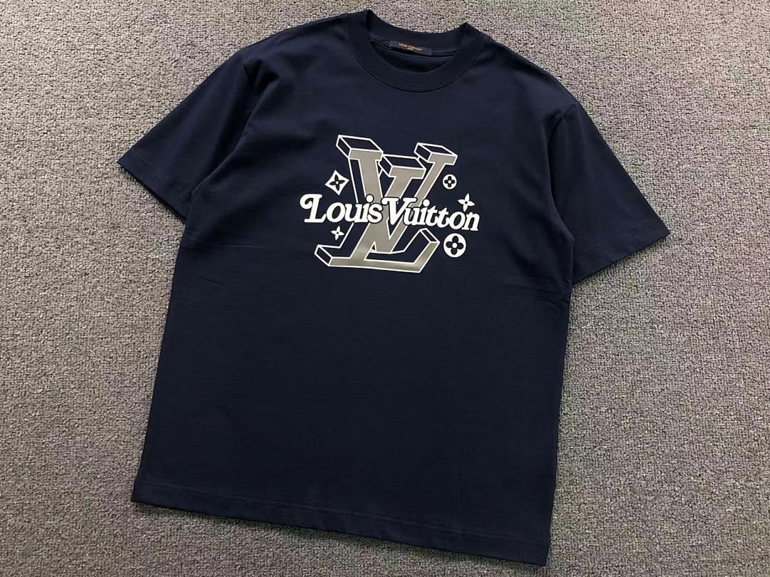 Louis Vuitton 118 L⭐ T-SHIRT 5111406147 (Im 170Cm 60Kg I Wear Size M In The Phot) - Image 10