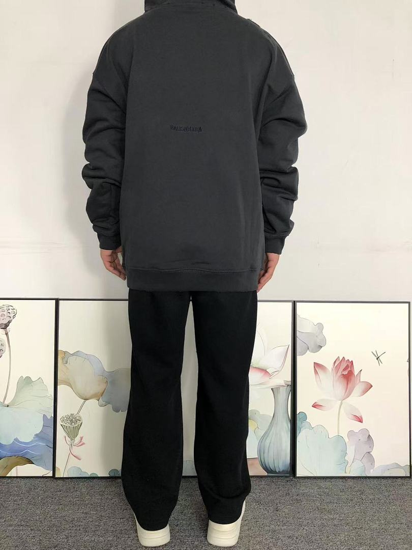 Balenciaga 258 B⭐L⭐⭐⭐IA⭐A HOODIE 31010043521 (Im 170Cm 60Kg I Wear Size M In The Phot) - Image 4
