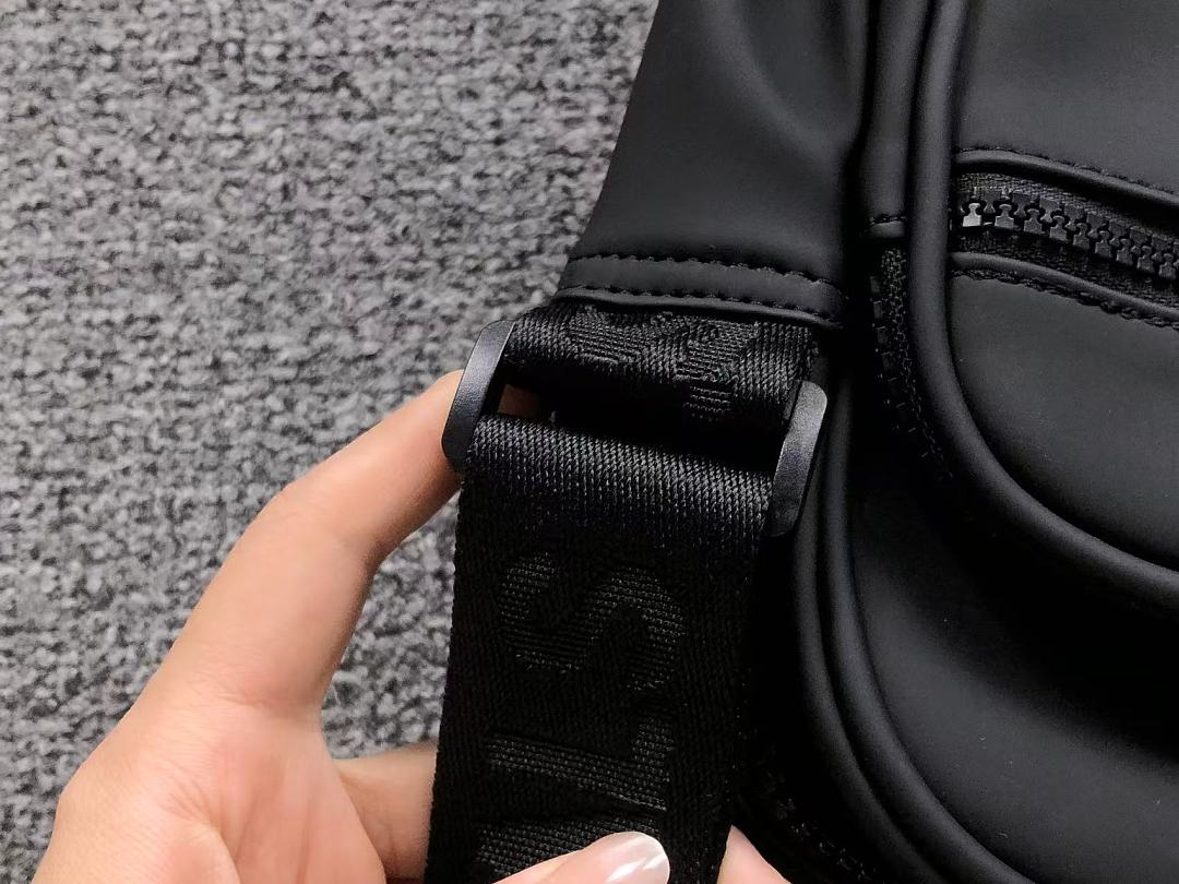 Fear of God 88 FOG BAG 5253001179 (Long 21CM* Wide 7CM* High 24CM) - Image 17
