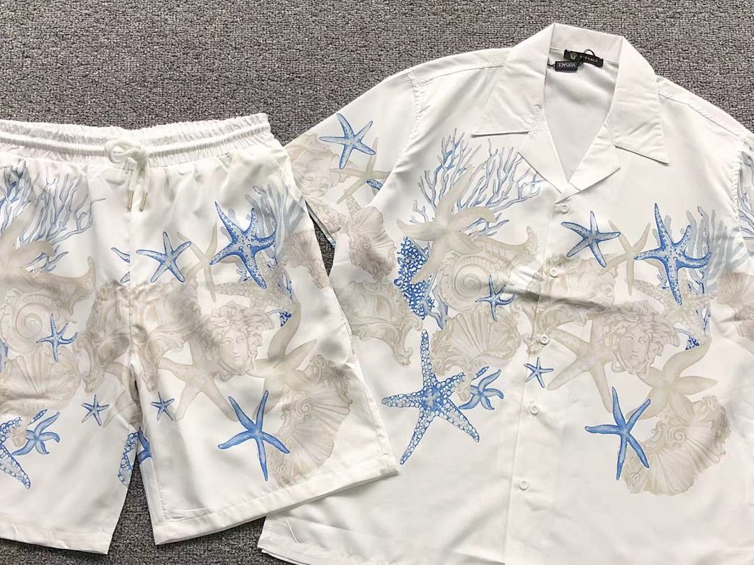 Versace SHORTS 95 V⭐⭐SA⭐E SHIRT - Image 7