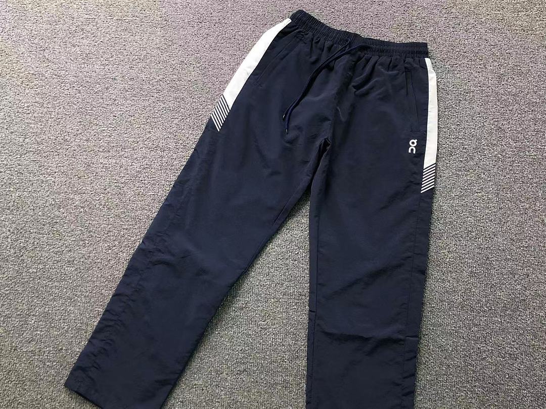 On Running 228 ON JACKET TROUSERS 3207302877 (Im 170Cm 60Kg I Wear Size M In The Phot) - Image 31