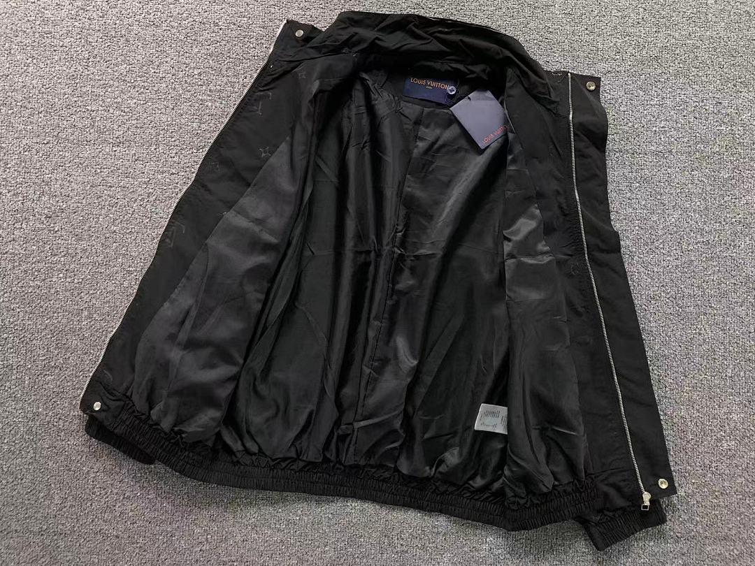 Louis Vuitton 228 L⭐ JACKET 1108260452 (Im 170Cm 60Kg I Wear Size S In The Phot) - Image 28