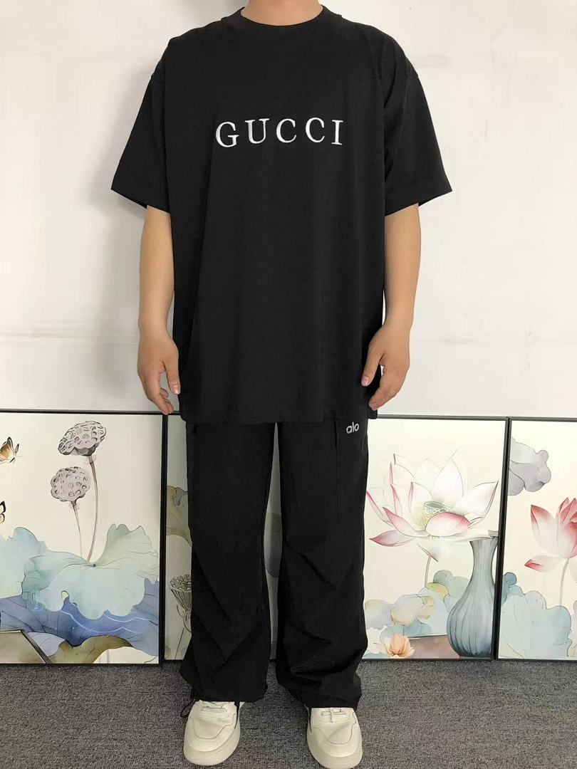 Gucci 108 G⭐C⭐I T-SHIRT 42013101133 (Im 170Cm 60Kg I Wear Size 2XL In The Phot) - Image 3