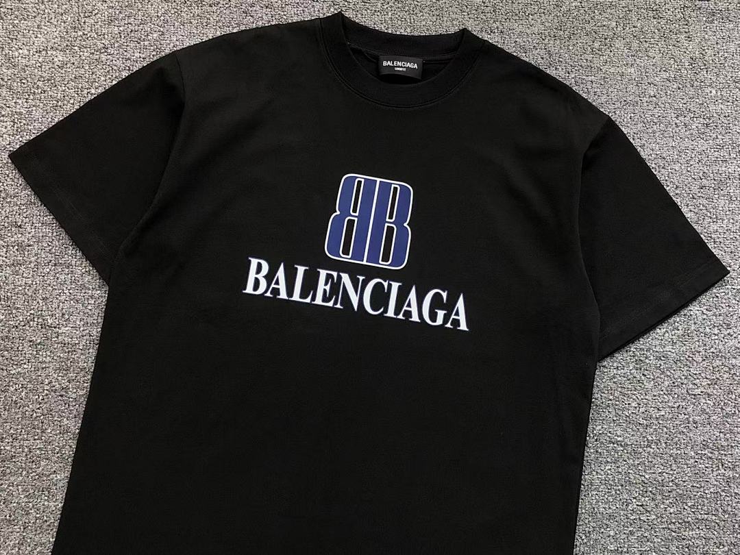 Balenciaga 108 B⭐L⭐⭐⭐IA⭐A T-SHIRT 41081907133 (Im 170Cm 60Kg I Wear Size XL In The Phot) - Image 11