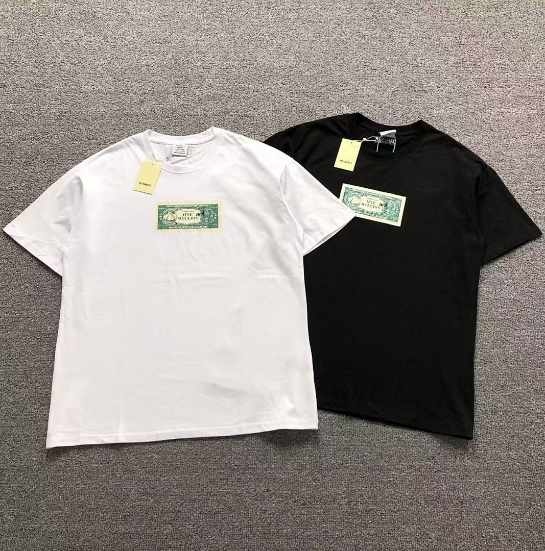 Vetements 88 VETEMENTS T-SHIRT 482311145 (Im 170Cm 60Kg I Wear Size S In The Phot)