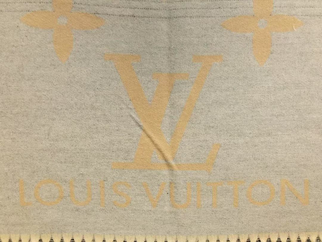 Louis Vuitton 95 L⭐ SCARF 560507102 (Long 176CM* Wide 65CM*) - Image 13