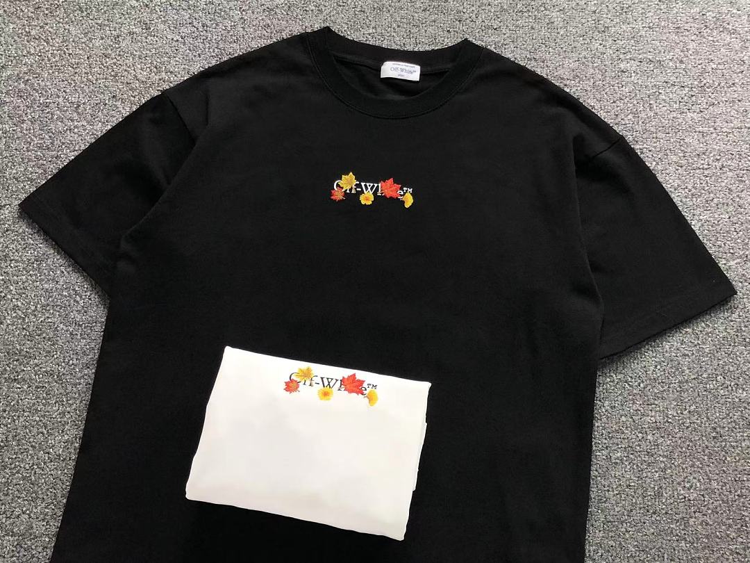 Off-White 139 OFF-WHITE T-SHIRT 5207040919 (Im 170Cm 60Kg I Wear Size M In The Phot) - Image 17