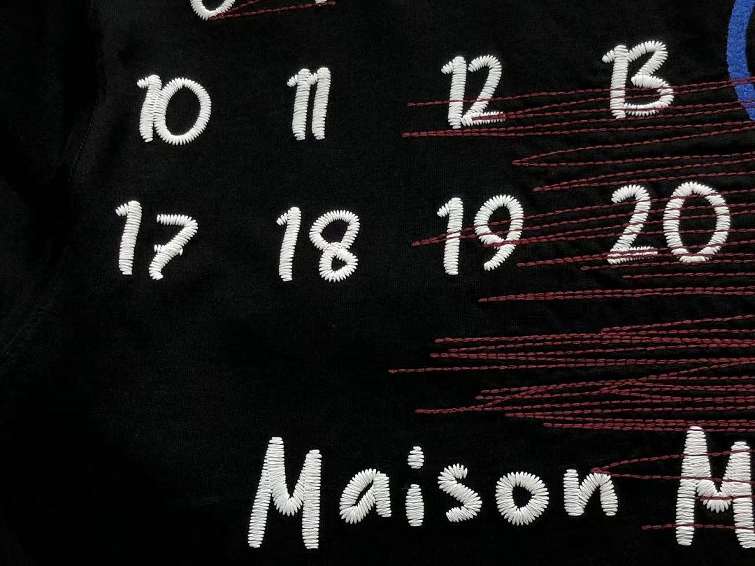 On Running 135 MAISON MARGIELA T-SHIRT 3205290321 (Im 170Cm 60Kg I Wear Size M In The Phot) - Image 17