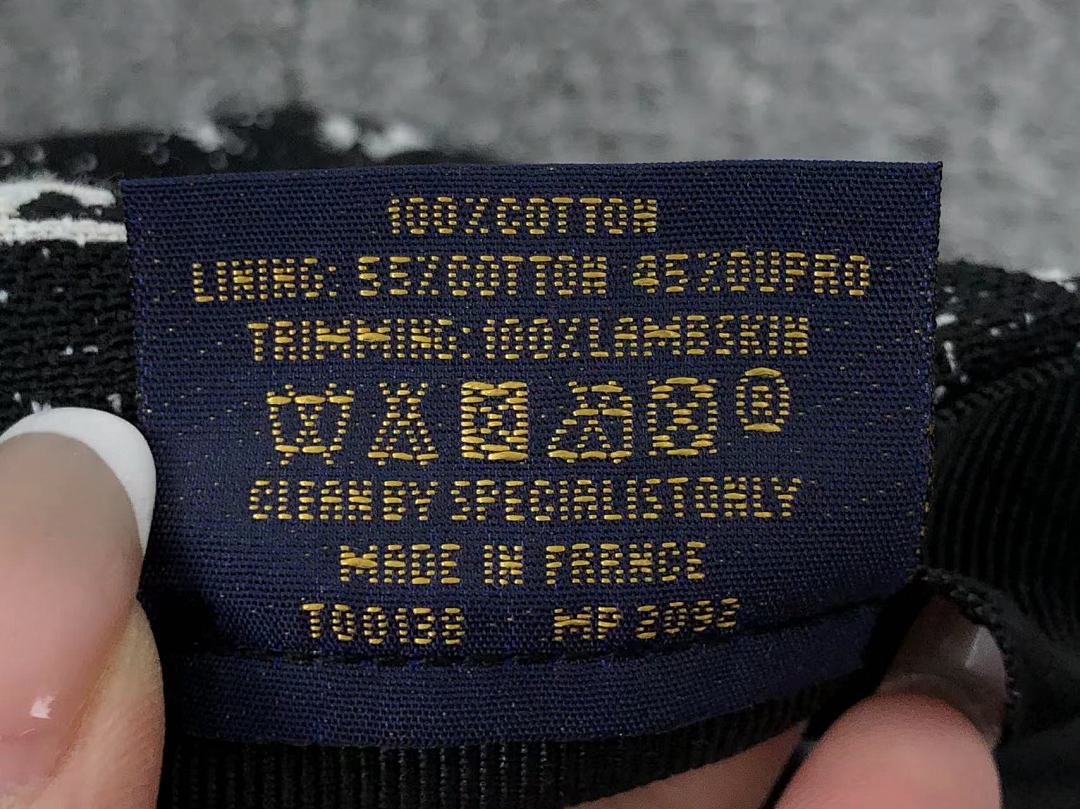 Louis Vuitton 65 L⭐ - Image 14