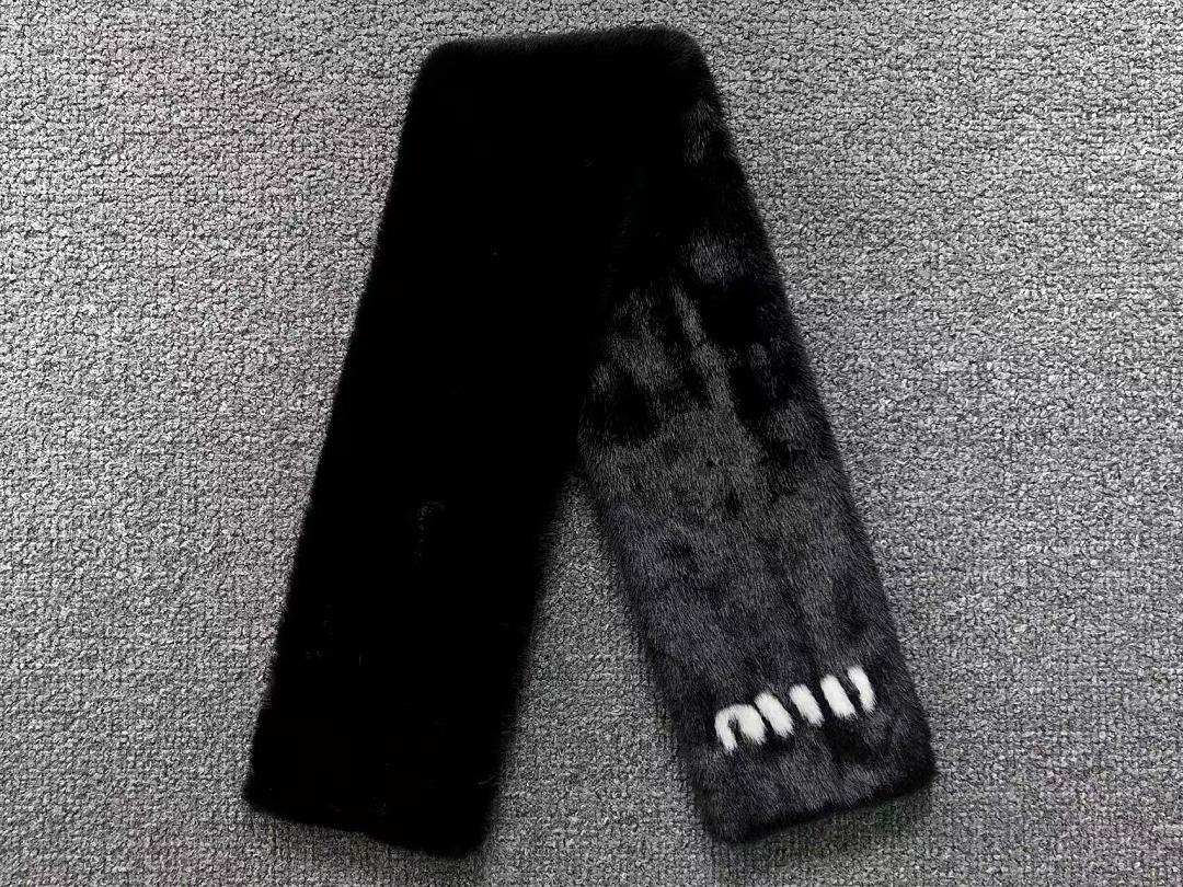 Miu Miu 95 M⭐U SCARF EARMUFF 12910843 (Long 88CM* Wide 12CM*) - Image 6
