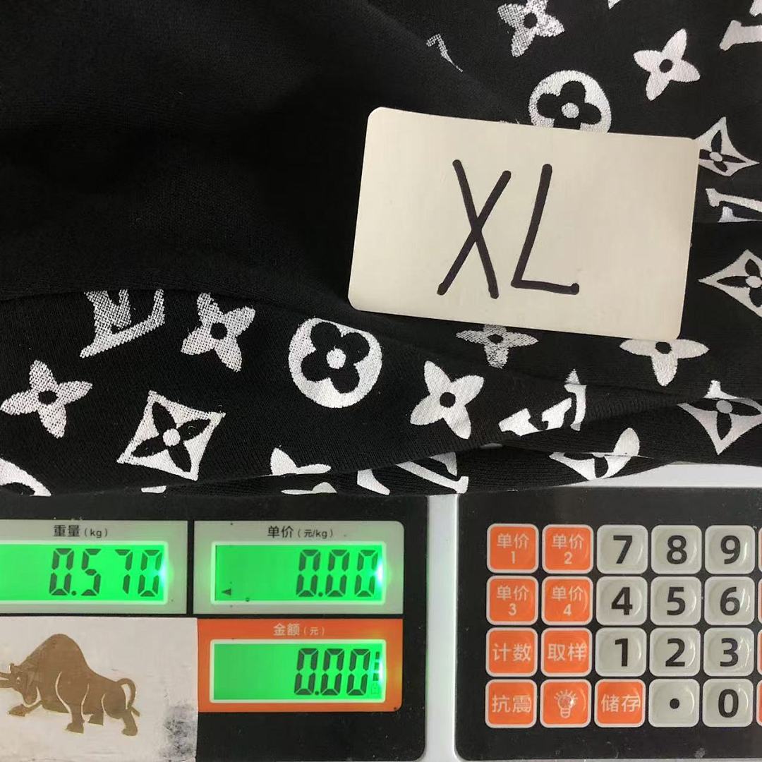 Louis Vuitton 178 L⭐ HOODIE 217070715 (Im 170Cm 60Kg I Wear Size XL In The Phot) - Image 25