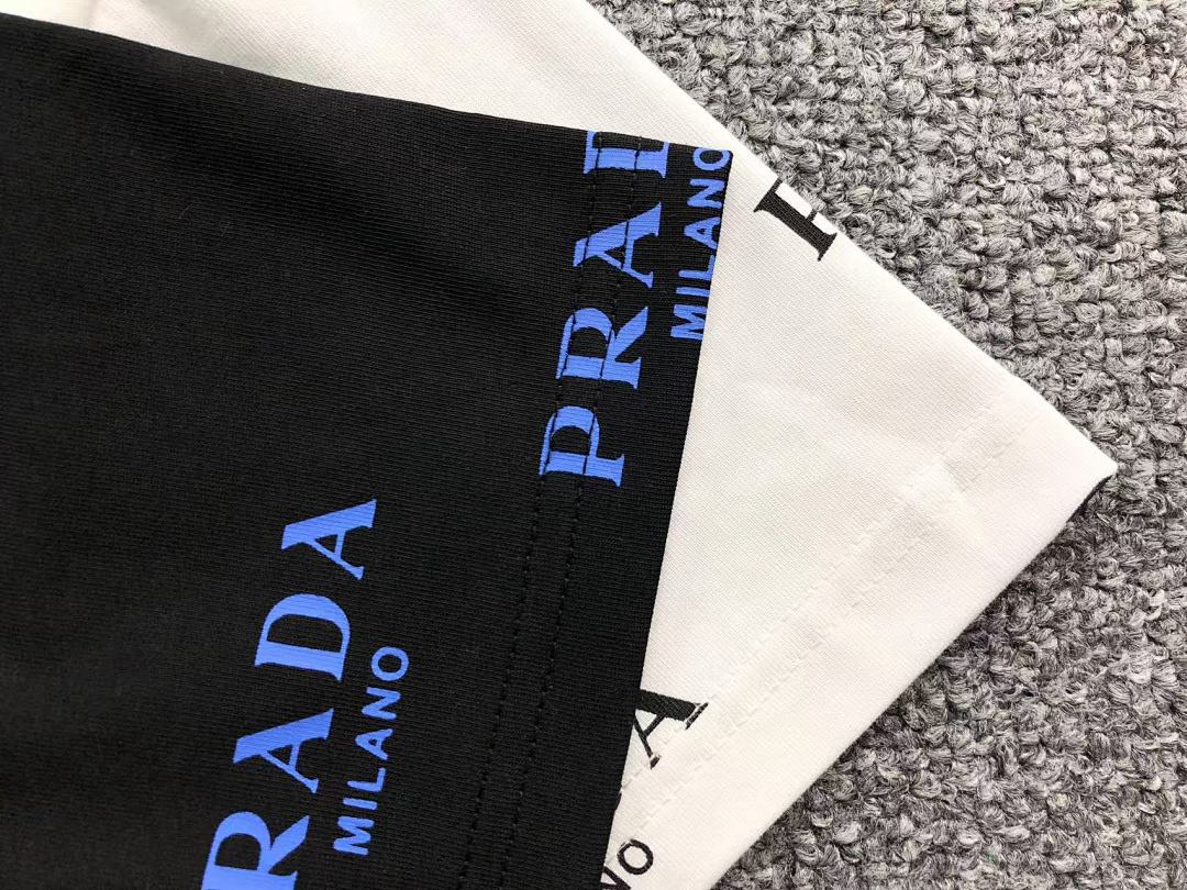 Prada 88 P⭐A⭐A T-SHIRT 1105032432 (Im 170Cm 60Kg I Wear Size S In The Phot) - Image 15