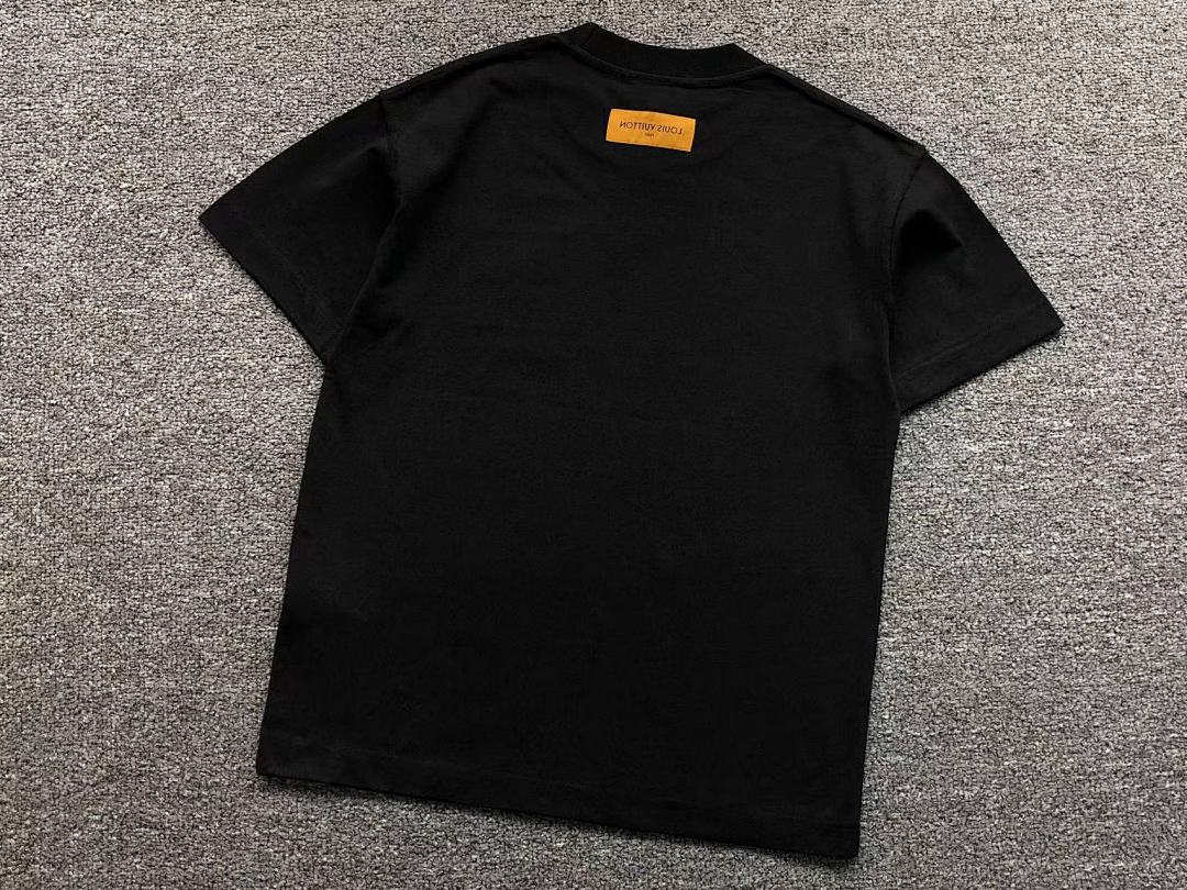 Louis Vuitton 95 L⭐ T-SHIRT 57112681 (Im 170Cm 60Kg I Wear Size S In The Phot) - Image 15