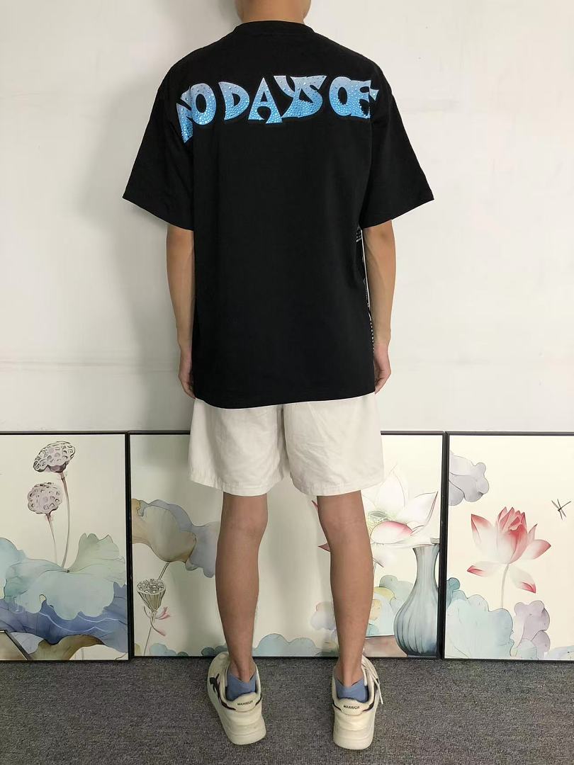 On Running 118 MI⭐⭐D EM⭐⭐ION T-SHIRT 3208194417 (Im 170Cm 60Kg I Wear Size S In The Phot) - Image 4