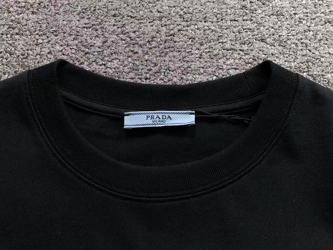 Prada 95 P⭐A⭐A T-SHIRT 3203181003 (Im 170Cm 60Kg I Wear Size M In The Phot) - Image 15