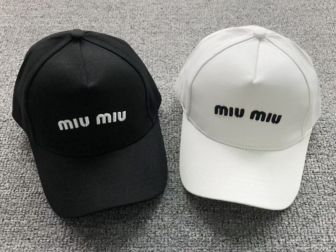 Miu Miu 78 M⭐U - Image 2