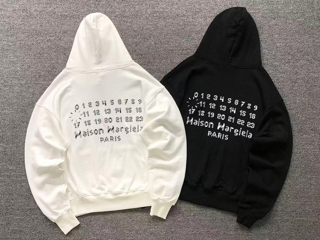 On Running 138 MAISON MARGIELA HOODIE 5123007162 (Im 170Cm 60Kg I Wear Size S In The Phot) - Image 5