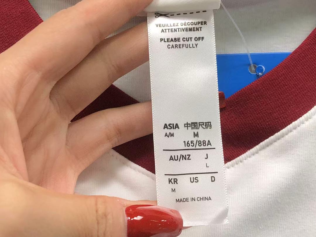 Adidas 98 A⭐I⭐AS T-SHIRT FEMAIE - Image 17