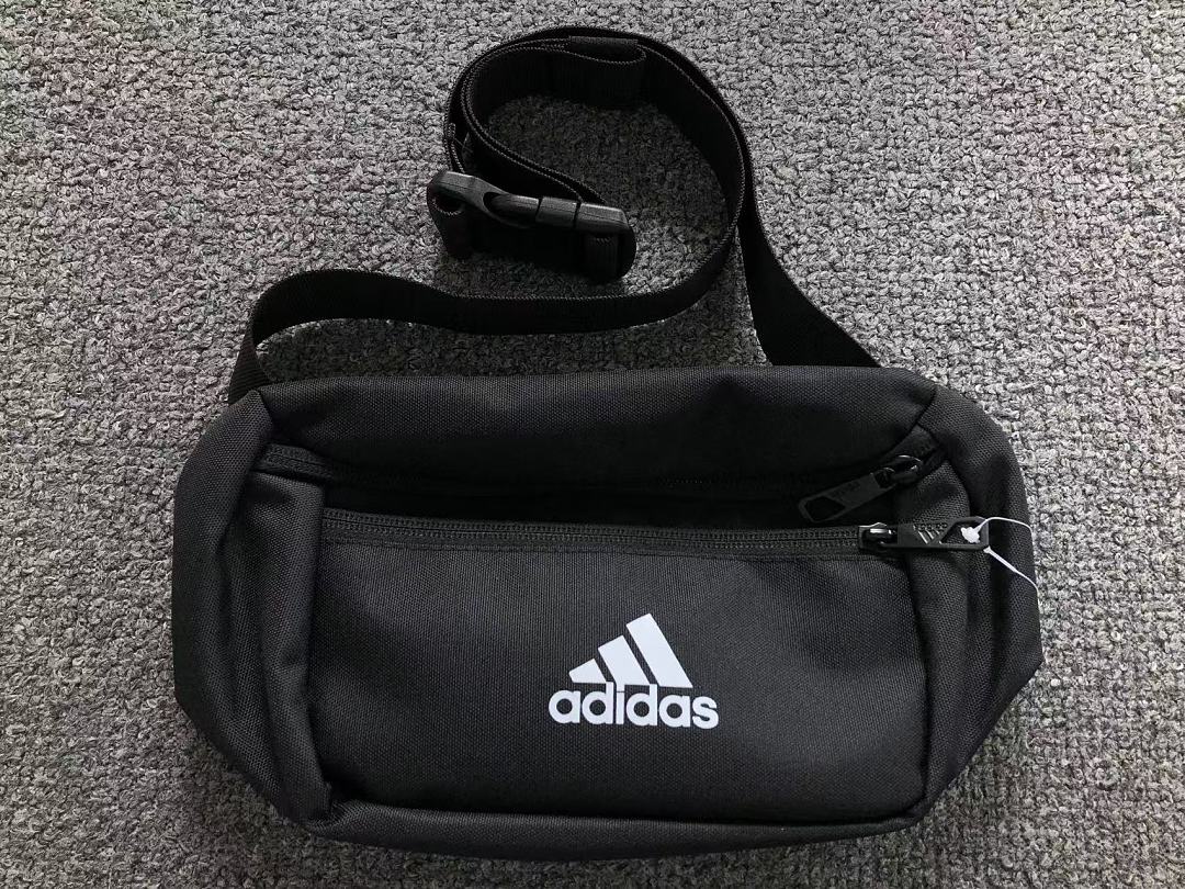 Adidas 72 A⭐I⭐AS BAG 127240943 (Long 26CM* Wide 5CM* High 14CM) - Image 2