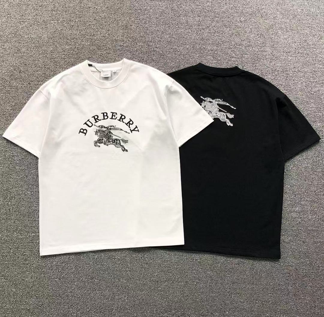 Burberry 158 B⭐R⭐E⭐RY T-SHIRT 2201121401 (Im 170Cm 60Kg I Wear Size M In The Phot)
