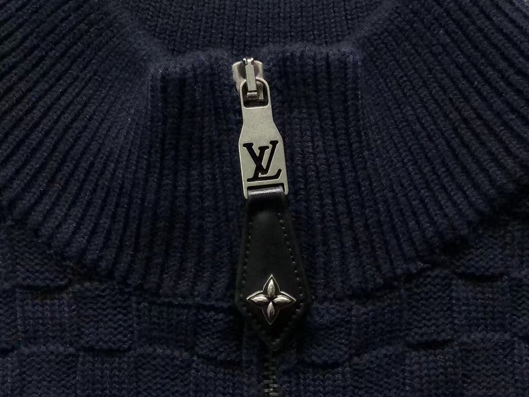 Louis Vuitton 358 L⭐ SWEATER 3111290721 (Im 170Cm 60Kg I Wear Size M In The Phot) - Image 12