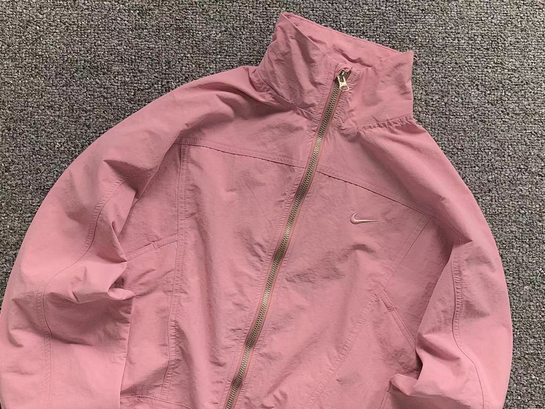 Nike 195 N⭐K⭐ JACKET FEMAIE - Image 11