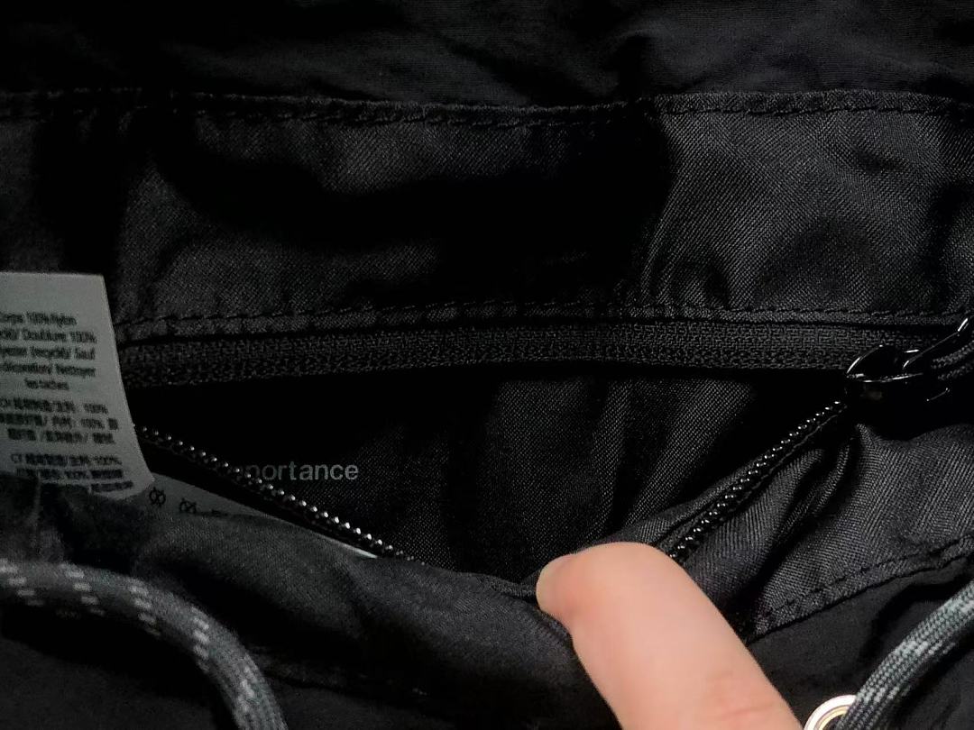 On Running 168 LULULEMON BAG 4206272177 (Long 24CM* Wide 12CM* High 24CM) - Image 24