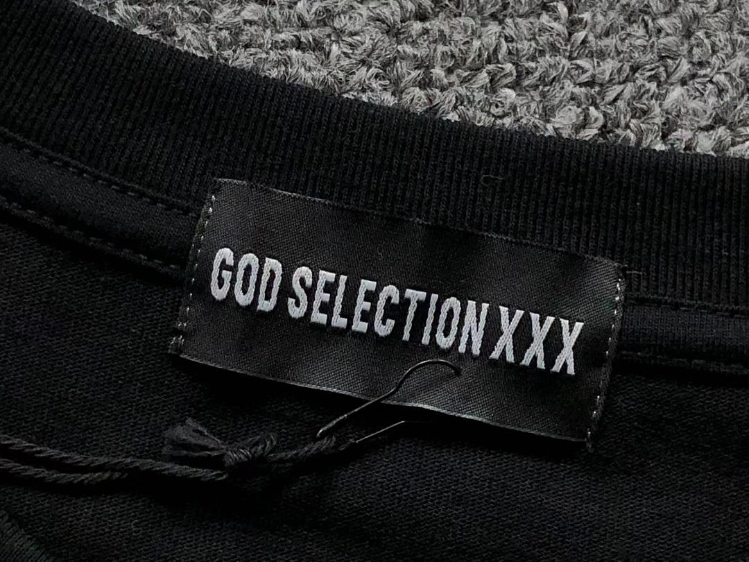 On Running 105 GOD SELECTION XXX T-SHIRT - Image 17