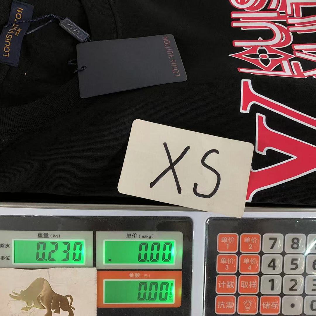Louis Vuitton 158 L⭐ T-SHIRT 22040362001 (Im 170Cm 60Kg I Wear Size XS In The Phot) - Image 27
