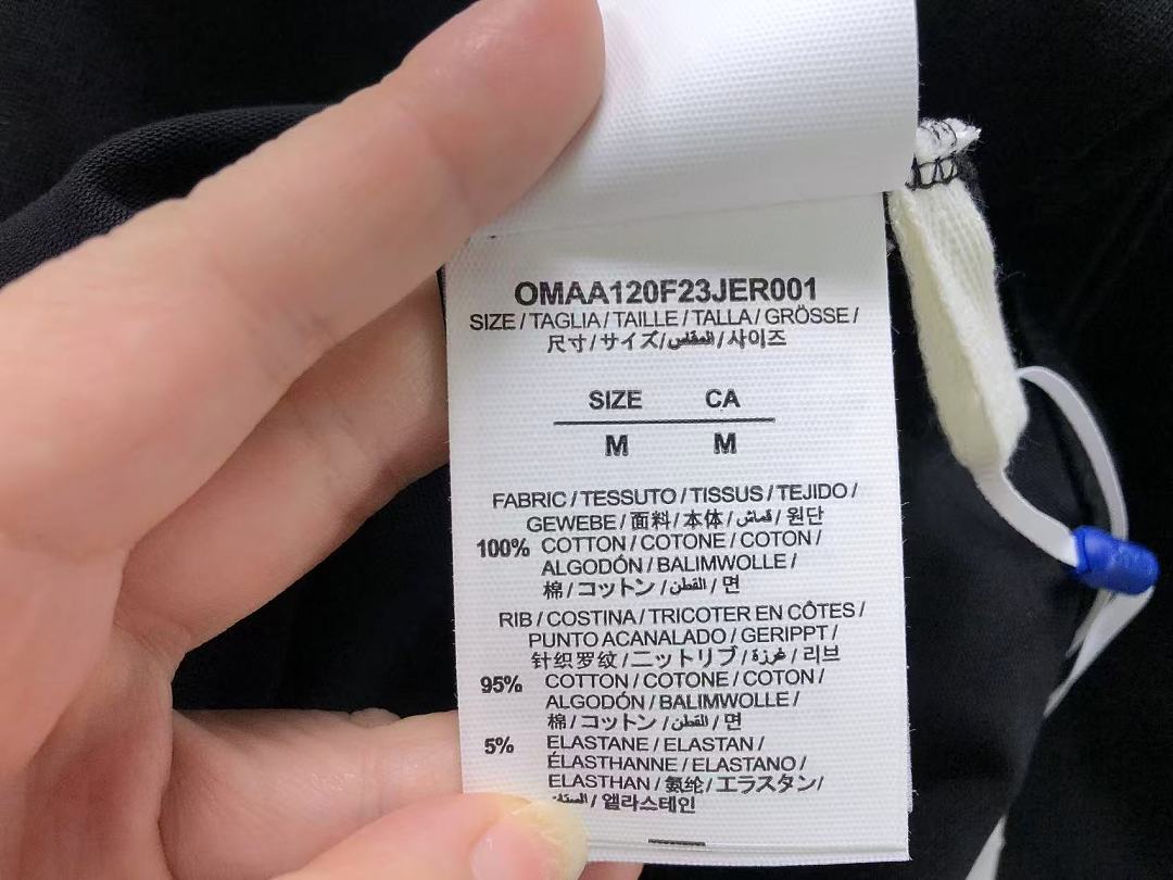 Off-White 105 OFF-WHITE T-SHIRT 5208010819 (Im 170Cm 60Kg I Wear Size M In The Phot) - Image 28