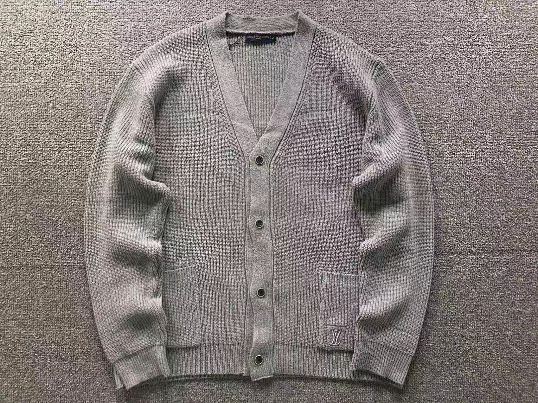 Louis Vuitton 168 L⭐ SWEATER 42062602146 (Im 170Cm 60Kg I Wear Size L In The Phot) - Image 5