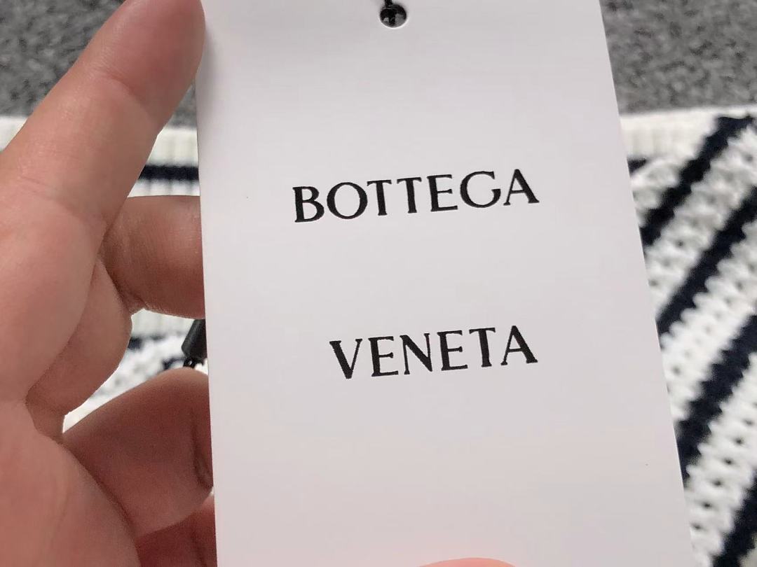 Bottega Veneta 258 BOTTEGA VENETA SWEATER 3209040621 (Im 170Cm 60Kg I Wear Size L In The Phot) - Image 17