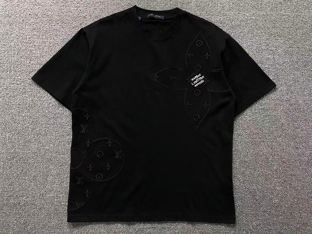 Louis Vuitton 115 L⭐ T-SHIRT 520122020 (Im 170Cm 60Kg I Wear Size L In The Phot) - Image 13