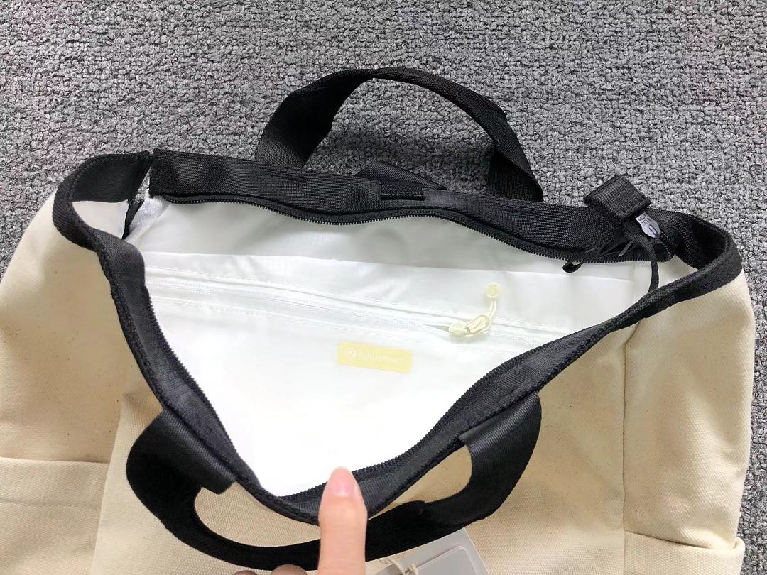 On Running 278 LULULEMON BAG 3205080223 (Long 30CM* Wide 13CM* High 40CM) - Image 16