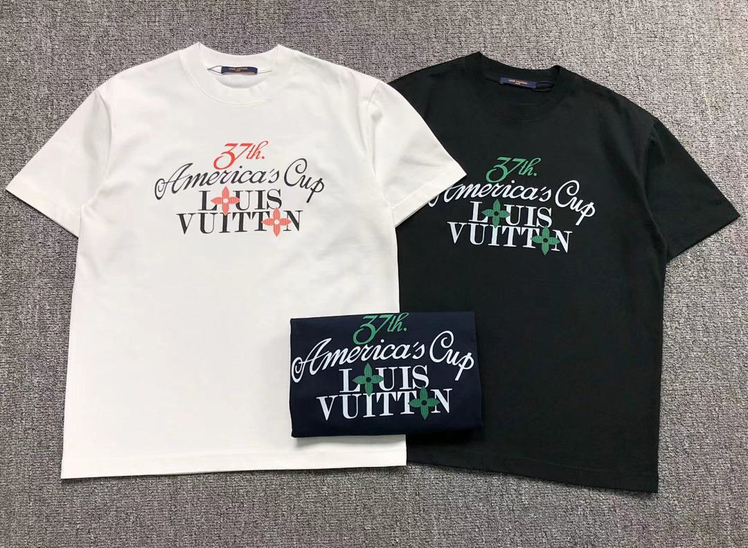 Louis Vuitton 108 L⭐ T-SHIRT 411131721 (Im 170Cm 55Kg I Wear Size M In The Phot) - Image 5