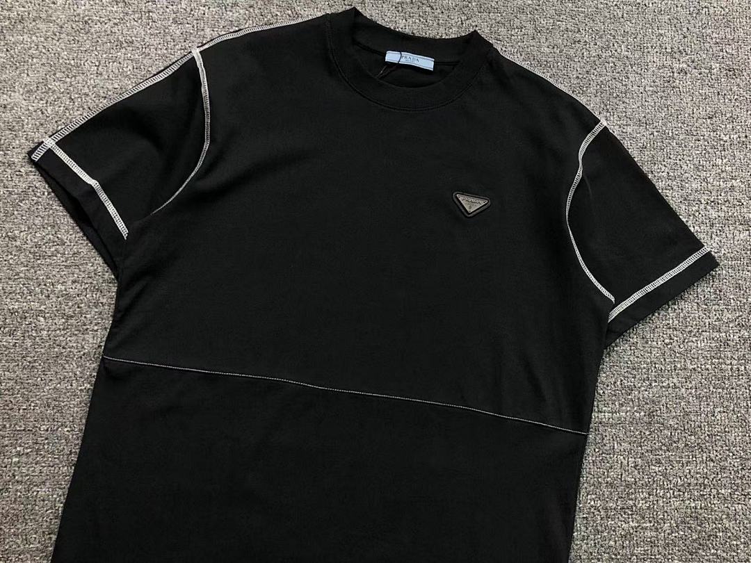 Prada 126 P⭐A⭐A T-SHIRT 213052221 (Im 170Cm 55Kg I Wear Size XS In The Phot) - Image 17