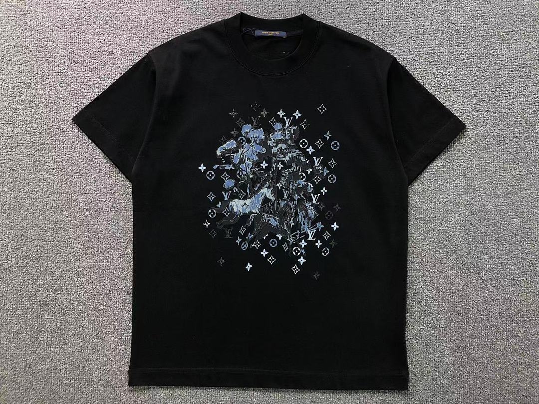 Louis Vuitton 98 L⭐ T-SHIRT 524290219 (Im 170Cm 60Kg I Wear Size M In The Phot) - Image 10