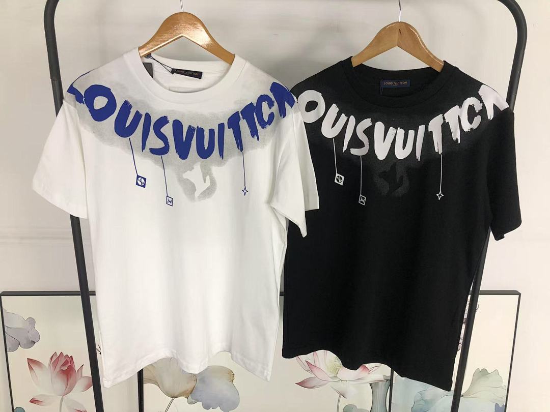 Louis Vuitton 108 L⭐ T-SHIRT 41061306126 (Im 170Cm 60Kg I Wear Size XS In The Phot) - Image 25