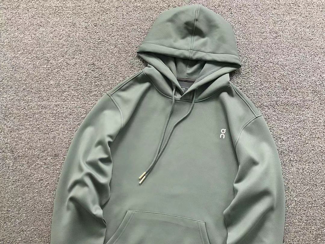 On Running 228 ON HOODIE - Image 10